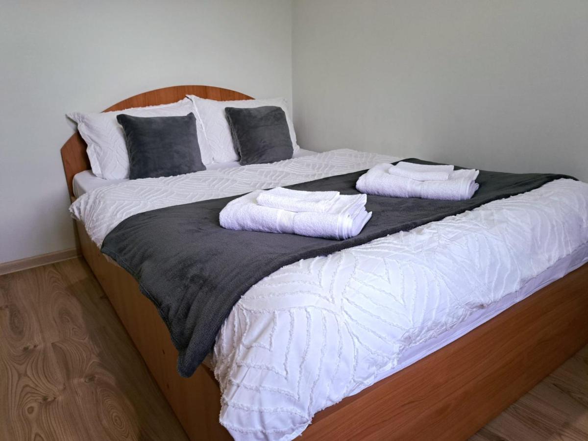 Aviliz Apartament Buşteni Екстериор снимка