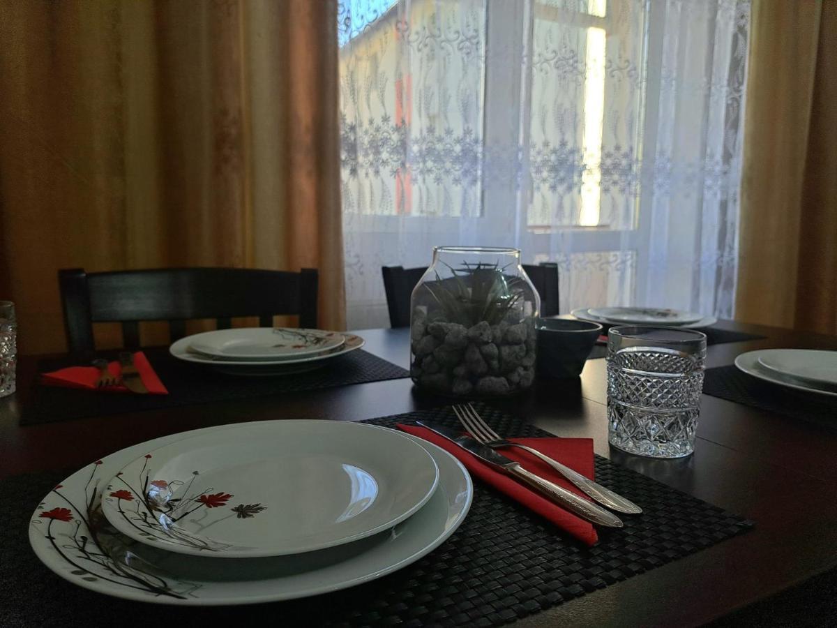 Aviliz Apartament Buşteni Екстериор снимка