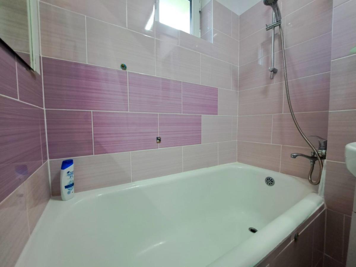 Aviliz Apartament Buşteni Екстериор снимка